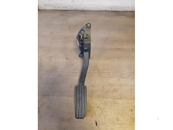 Gebruikte Sensor Gaspedaalpositie Landrover Discovery Sport (LC) 2.0 eD4 150 16V Prijs op aanvraag aangeboden door Autohandel-Smet Gebroeders NV