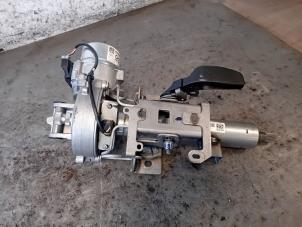 Gebruikte Stuurkolom compleet Dacia Duster (SR) 1.3 TCE 130 16V Prijs op aanvraag aangeboden door Autohandel-Smet Gebroeders NV