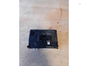 Gebruikte Module (diversen) Renault Express 1.3 TCE 100 16V Prijs op aanvraag aangeboden door Autohandel-Smet Gebroeders NV