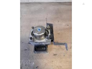 Gebruikte ABS Pomp Honda Jazz (GD/GE2/GE3) 1.2 i-DSi Prijs op aanvraag aangeboden door Autohandel-Smet Gebroeders NV