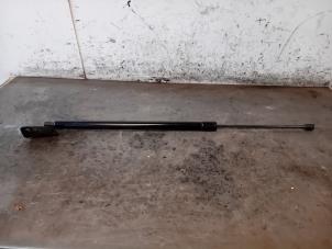 Gebruikte Achterklepdemper links-achter Ford Transit Custom Prijs op aanvraag aangeboden door Autohandel-Smet Gebroeders NV