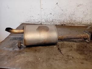 Gebruikte Uitlaat Einddemper Honda Jazz (GD/GE2/GE3) 1.2 i-DSi Prijs op aanvraag aangeboden door Autohandel-Smet Gebroeders NV