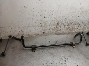 Gebruikte Stabilisatorstang voor Opel Vivaro B Combi 1.6 CDTI Biturbo 125 Prijs op aanvraag aangeboden door Autohandel-Smet Gebroeders NV