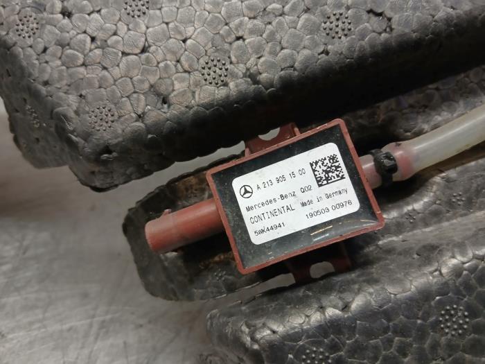 Gebruikte Voetganger Crash sensor Mercedes E (W213) E-450 3.0 V6 Turbo 24V 4-Matic Prijs op aanvraag aangeboden door Autohandel-Smet Gebroeders NV
