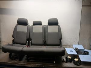 Gebruikte Achterbank Volkswagen Caddy III (2KA,2KH,2CA,2CH) 1.6 TDI 16V Prijs € 544,50 Inclusief btw aangeboden door Autohandel-Smet Gebroeders NV