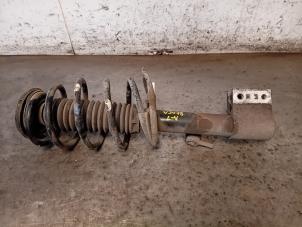 Gebruikte Schokdemper links-voor Citroen Berlingo Cinqspace, Multispace 1.6 VTi 95 16V Phase 2 Prijs op aanvraag aangeboden door Autohandel-Smet Gebroeders NV