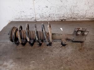 Gebruikte Schokdemper rechts-voor Citroen Berlingo Cinqspace, Multispace 1.6 VTi 95 16V Phase 2 Prijs op aanvraag aangeboden door Autohandel-Smet Gebroeders NV