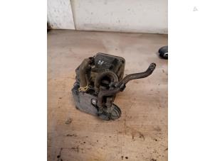 Gebruikte Koolstoffilter Honda Jazz (GD/GE2/GE3) 1.2 i-DSi Prijs op aanvraag aangeboden door Autohandel-Smet Gebroeders NV