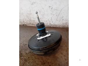 Gebruikte Rembol Volkswagen Polo VI (AW1) 1.0 MPI 12V Prijs op aanvraag aangeboden door Autohandel-Smet Gebroeders NV