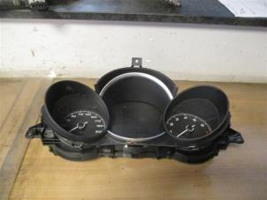 Gebruikte Kilometerteller KM Fiat 500X (334) 1.0 FireFly Turbo 114 12V Prijs op aanvraag aangeboden door Autohandel-Smet Gebroeders NV