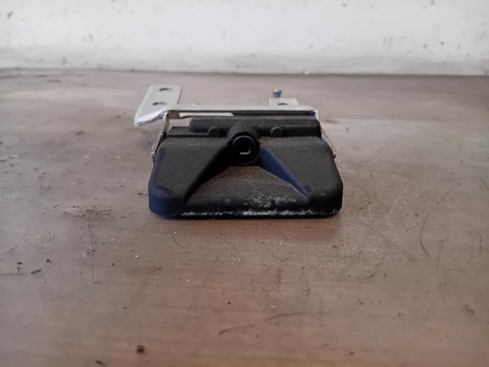 Gebruikte Camera module Infiniti Q50 (V37) 2.2 D Prijs op aanvraag aangeboden door Autohandel-Smet Gebroeders NV