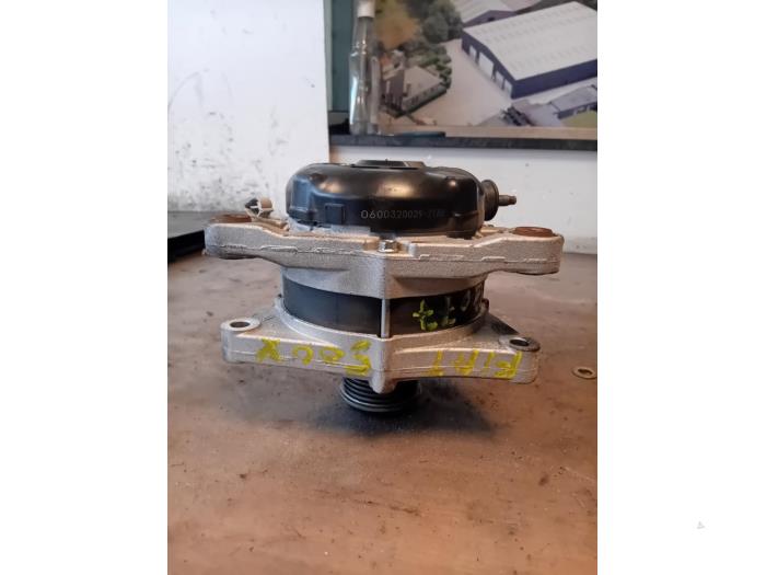 Gebruikte Dynamo Fiat 500X (334) 1.0 FireFly Turbo 114 12V Prijs op aanvraag aangeboden door Autohandel-Smet Gebroeders NV