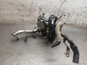 Gebruikte EGR koeler Jaguar E-Pace 2.0 D 180 16V AWD Prijs € 211,75 Inclusief btw aangeboden door Autohandel-Smet Gebroeders NV