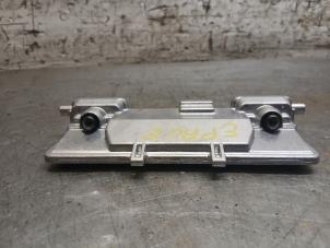 Gebruikte Camera voorzijde Jaguar E-Pace 2.0 D 180 16V AWD Prijs € 356,95 Inclusief btw aangeboden door Autohandel-Smet Gebroeders NV