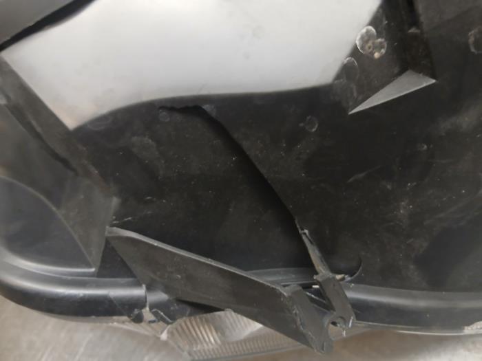 Koplamp links van een Ford B-Max (JK8) 1.0 EcoBoost 12V 125 2013