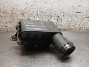 Gebruikte Luchtfilterhuis Skoda Scala 1.0 TSI 95 Prijs € 121,00 Inclusief btw aangeboden door Autohandel-Smet Gebroeders NV