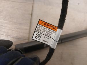 Gebruikte Kofferdekseldemper links-achter Volvo XC60 II (UZ) 2.0 T8 16V Recharge, Twin Engine AWD Prijs € 121,00 Inclusief btw aangeboden door Autohandel-Smet Gebroeders NV