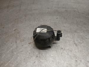 Gebruikte Luidspreker Volkswagen Polo VI (AW1) 2.0 GTI Turbo 16V Prijs € 30,25 Inclusief btw aangeboden door Autohandel-Smet Gebroeders NV