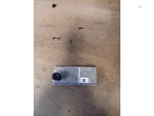 Gebruikte Camera module Renault Megane IV (RFBB) 1.8 TCe 16V RS Trophy Prijs € 278,30 Inclusief btw aangeboden door Autohandel-Smet Gebroeders NV