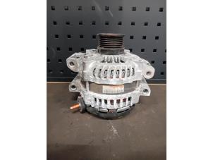Gebruikte Dynamo Jeep Grand Cherokee (WK/WK2) 3.0 CRD V6 24V Prijs op aanvraag aangeboden door Autohandel-Smet Gebroeders NV