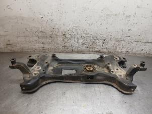 Gebruikte Subframe Volkswagen Caddy IV 1.4 TSI 16V Prijs € 90,75 Inclusief btw aangeboden door Autohandel-Smet Gebroeders NV
