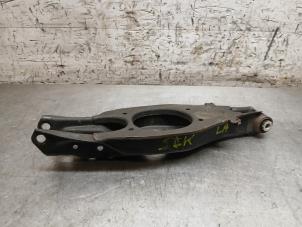 Gebruikte Draagarm onder links-achter Mercedes SLK (R172) 2.1 250 CDI, 250d 16V Prijs € 30,25 Inclusief btw aangeboden door Autohandel-Smet Gebroeders NV