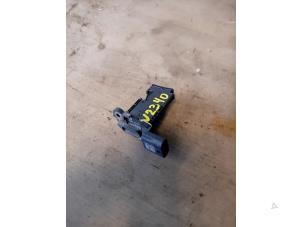 Gebruikte Luchthoeveelheidsmeter Opel Astra K Sports Tourer 1.5 CDTi 122 12V Prijs € 96,80 Inclusief btw aangeboden door Autohandel-Smet Gebroeders NV