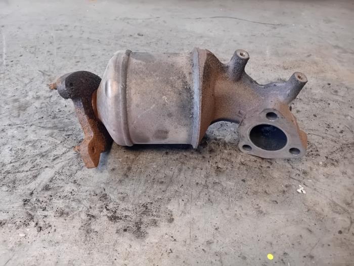 Gebruikte Katalysator Opel Astra H SW (L35) 1.7 CDTi 16V Prijs op aanvraag aangeboden door Autohandel-Smet Gebroeders NV