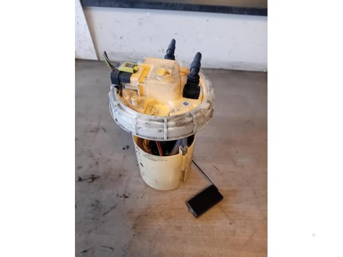 Gebruikte Tank element Pomp Alfa Romeo MiTo (955) 1.3 JTDm 16V Prijs op aanvraag aangeboden door Autohandel-Smet Gebroeders NV
