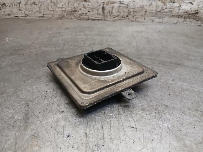 Gebruikte Module Verlichting BMW 3 serie Touring (G21) 330e 2.0 TwinPower Turbo 16V Prijs € 121,00 Inclusief btw aangeboden door Autohandel-Smet Gebroeders NV