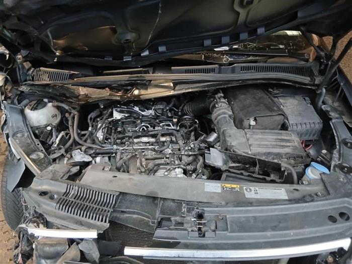 Gebruikte Motor Seat Alhambra (7N) 2.0 TDI 16V Prijs op aanvraag aangeboden door Autohandel-Smet Gebroeders NV