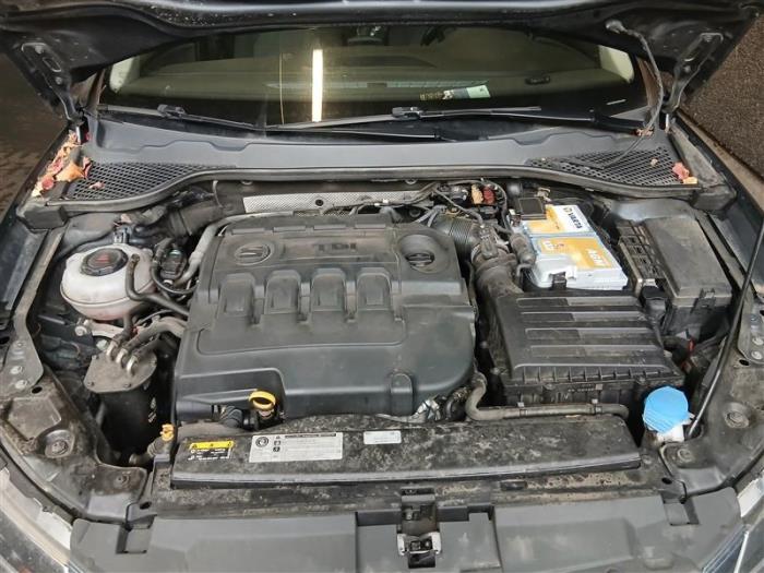Gebruikte Motor Seat Leon (5FB) 1.6 TDI 16V Prijs op aanvraag aangeboden door Autohandel-Smet Gebroeders NV