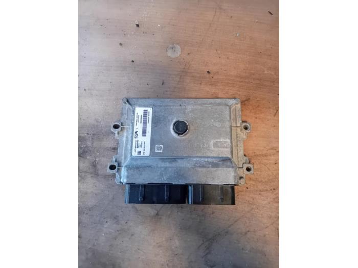 Gebruikte Computer Motormanagement Peugeot 208 I (CA/CC/CK/CL) 1.2 Vti 12V PureTech Prijs op aanvraag aangeboden door Autohandel-Smet Gebroeders NV