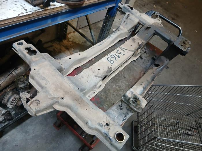 Gebruikte Subframe Mercedes Sprinter 3,5t (906.63) 316 CDI 16V Prijs op aanvraag aangeboden door Autohandel-Smet Gebroeders NV