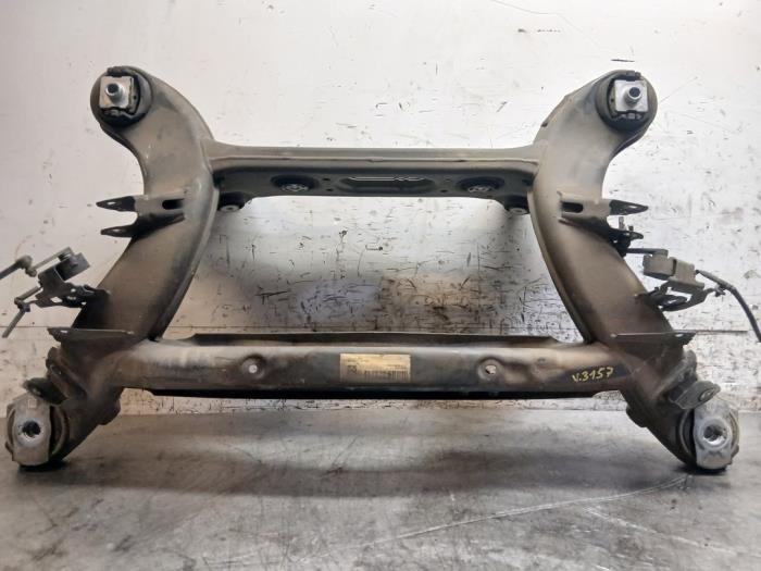 Gebruikte Subframe Mercedes E Estate (S213) E-200d 1.6 Turbo 16V Prijs € 302,50 Inclusief btw aangeboden door Autohandel-Smet Gebroeders NV
