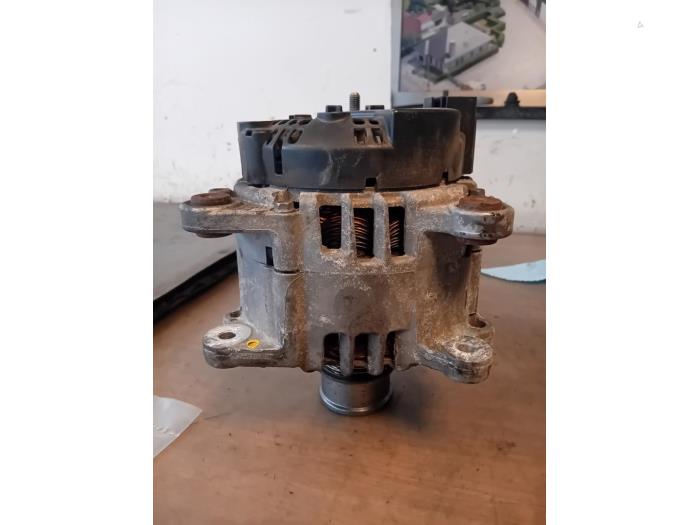 Gebruikte Dynamo Volkswagen Golf VII (AUA) 1.4 TSI 16V Prijs op aanvraag aangeboden door Autohandel-Smet Gebroeders NV