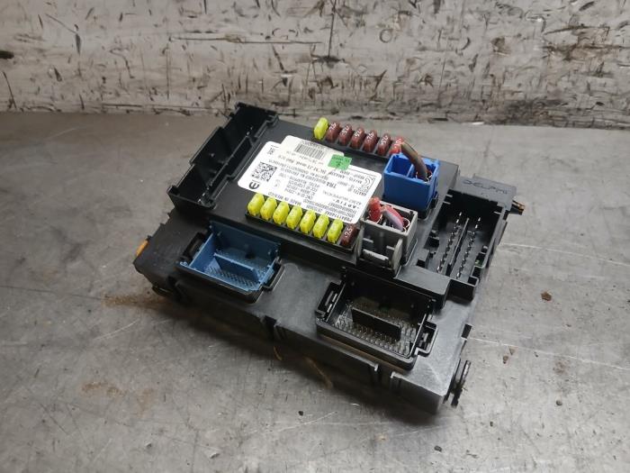 Gebruikte Computer Body Control Jeep Compass II (MP) Prijs € 302,50 Inclusief btw aangeboden door Autohandel-Smet Gebroeders NV