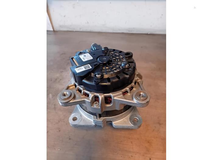 Gebruikte Dynamo Dacia Sandero III 1.0 TCe 90 12V Prijs op aanvraag aangeboden door Autohandel-Smet Gebroeders NV