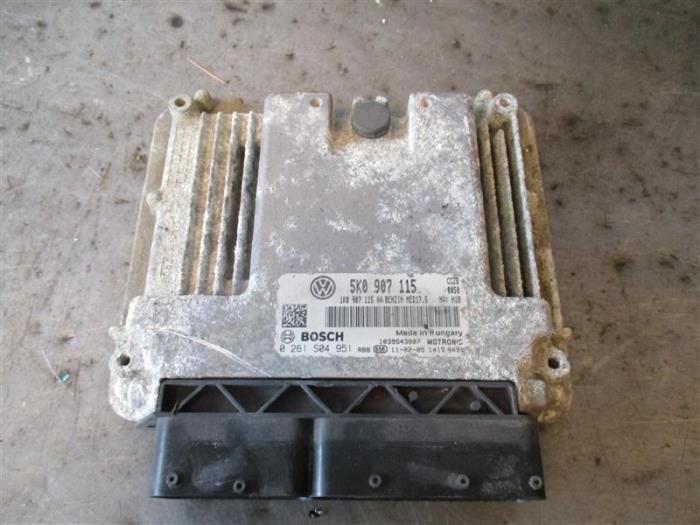 Gebruikte Computer Motormanagement Volkswagen Golf VI (5K1) 2.0 GTI 16V Prijs € 242,00 Inclusief btw aangeboden door Autohandel-Smet Gebroeders NV