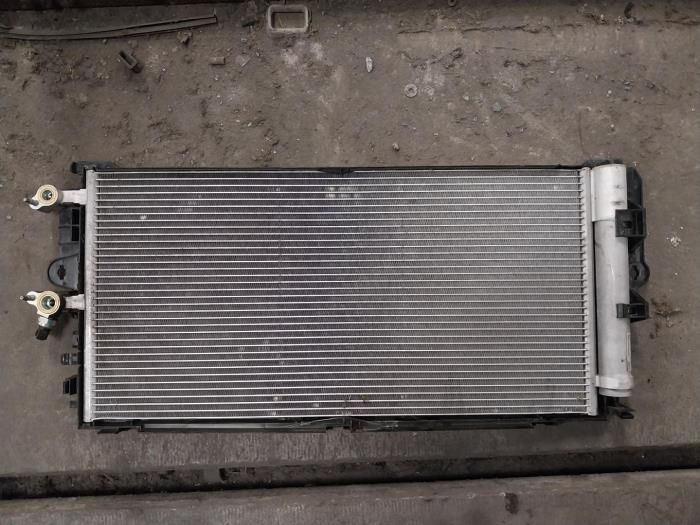 Gebruikte Airco Radiateur Volvo XC60 II (UZ) 2.0 T8 16V Recharge, Twin Engine AWD Prijs € 157,30 Inclusief btw aangeboden door Autohandel-Smet Gebroeders NV