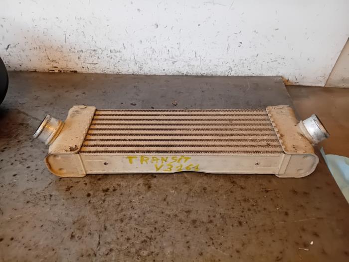 Gebruikte Intercooler Ford Transit 2.2 TDCi 16V Prijs € 96,80 Inclusief btw aangeboden door Autohandel-Smet Gebroeders NV