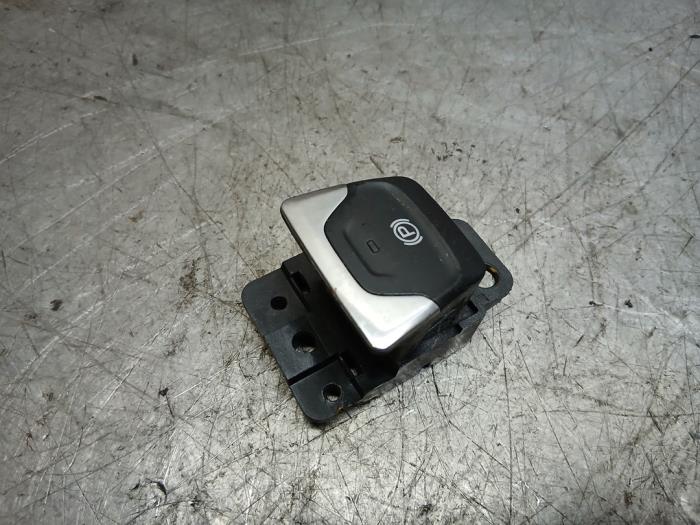 Gebruikte Handrem schakelaar Peugeot Boxer (U9) 2.2 BlueHDi 180 Prijs € 30,25 Inclusief btw aangeboden door Autohandel-Smet Gebroeders NV