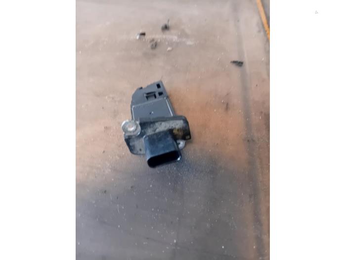 Gebruikte Luchthoeveelheidsmeter Ford B-Max (JK8) 1.0 EcoBoost 12V 125 Prijs op aanvraag aangeboden door Autohandel-Smet Gebroeders NV