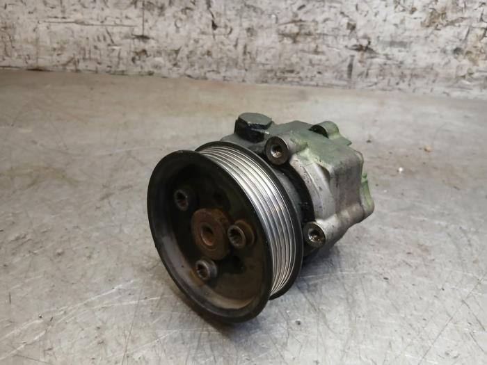 Gebruikte Stuurpomp Volkswagen Amarok 2.0 BiTDI 16V 163 Prijs € 181,50 Inclusief btw aangeboden door Autohandel-Smet Gebroeders NV