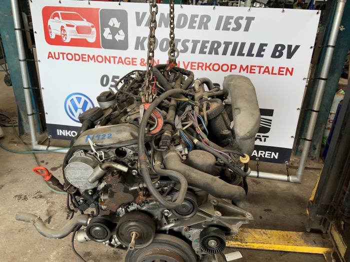 Gebruikte Motor Mercedes E Combi (S210) 3.2 E-320 CDI 24V Prijs € 400,00 Margeregeling aangeboden door Autodemontage van der Iest