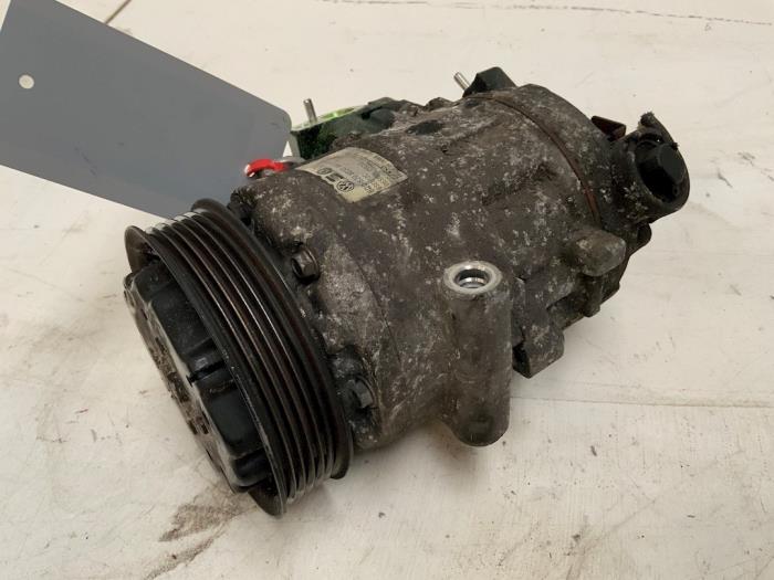 Gebruikte Aircopomp Seat Ibiza III (6L1) 1.9 TDI FR Prijs € 60,00 Margeregeling aangeboden door Autodemontage van der Iest