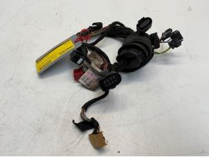 Gebruikte Bedrading Compleet Elektrisch Audi A6 Avant (C5) 2.5 TDI V6 24V Prijs € 25,00 Margeregeling aangeboden door Autodemontage van der Iest