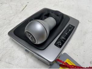 Gebruikte Selectiehendel automaat Mercedes C Estate (S204) 2.2 C-220 CDI 16V BlueEfficiency Prijs € 70,00 Margeregeling aangeboden door Autodemontage van der Iest