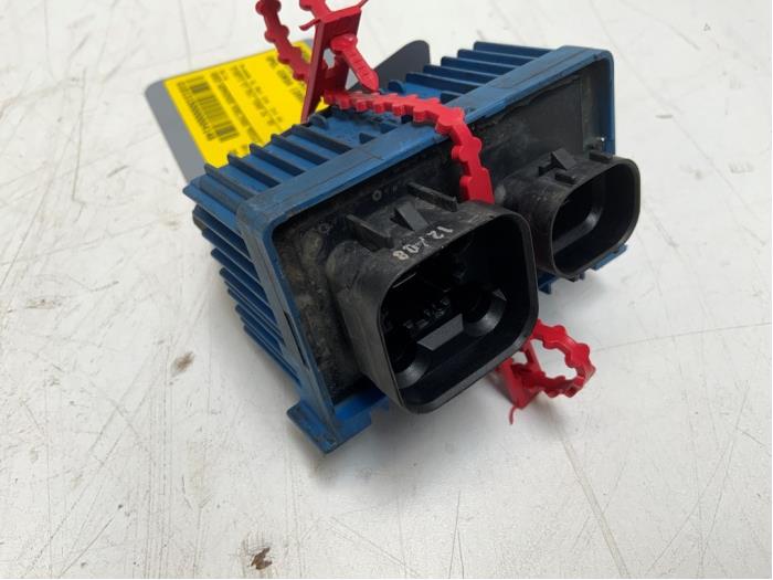Gebruikte Computer Airco Opel Corsa D 1.3 CDTi 16V ecoFLEX Prijs € 25,00 Margeregeling aangeboden door Autodemontage van der Iest