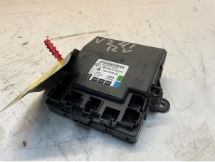 Gebruikte Deur module Mercedes B (W245) 1.7 B-180 16V Prijs € 75,00 Margeregeling aangeboden door Autodemontage van der Iest